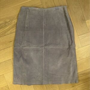 GORGEOUS real leather brooks brother skirt size 10